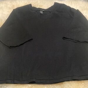 Lane Bryan Noched out v neck sweater size 26